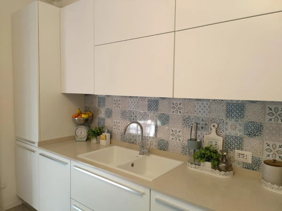 Spacious Apartment In The Heart Of The City Milan 0*,  Italy
