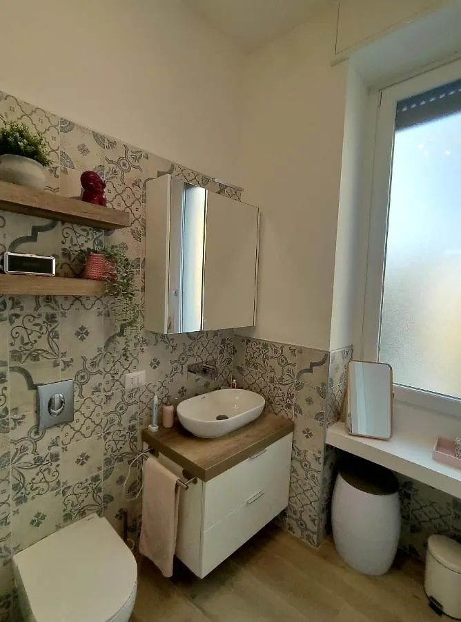 Spacious Apartment In The Heart Of The City Milan Italy